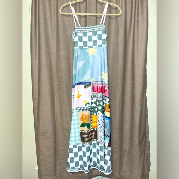 Colorful and a trendy Midi dress, size small - Picture 1 of 4